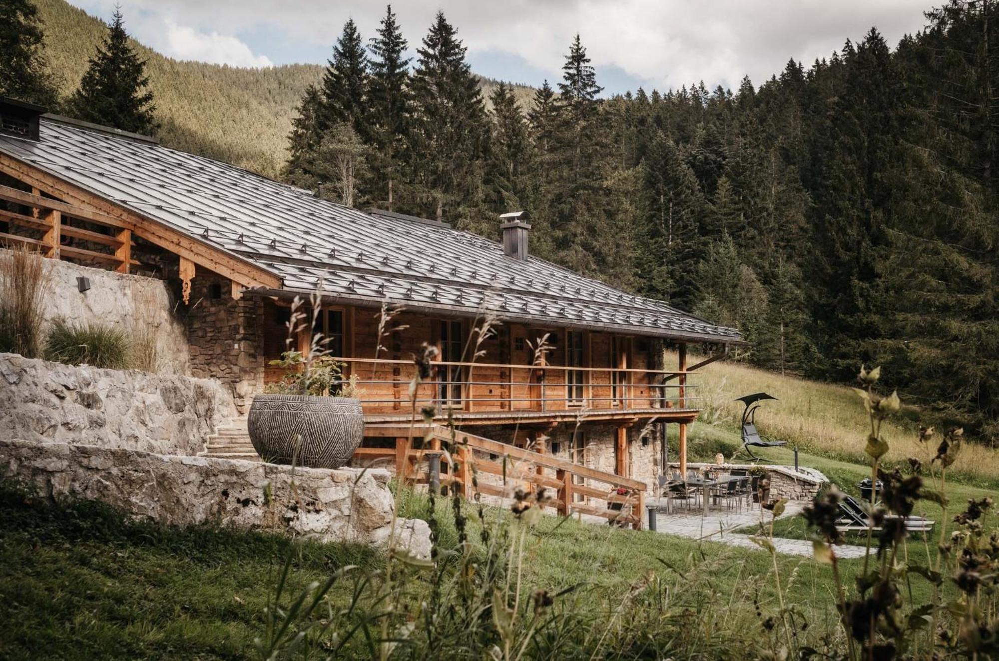 Die Suttenhuette Rotta Exteriér fotografie